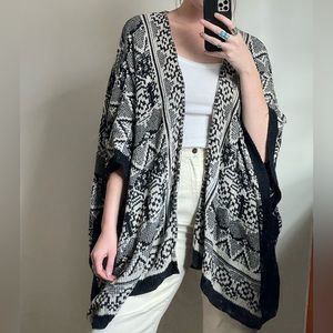 Urban Outfitters • Ecotè • kimono sweater